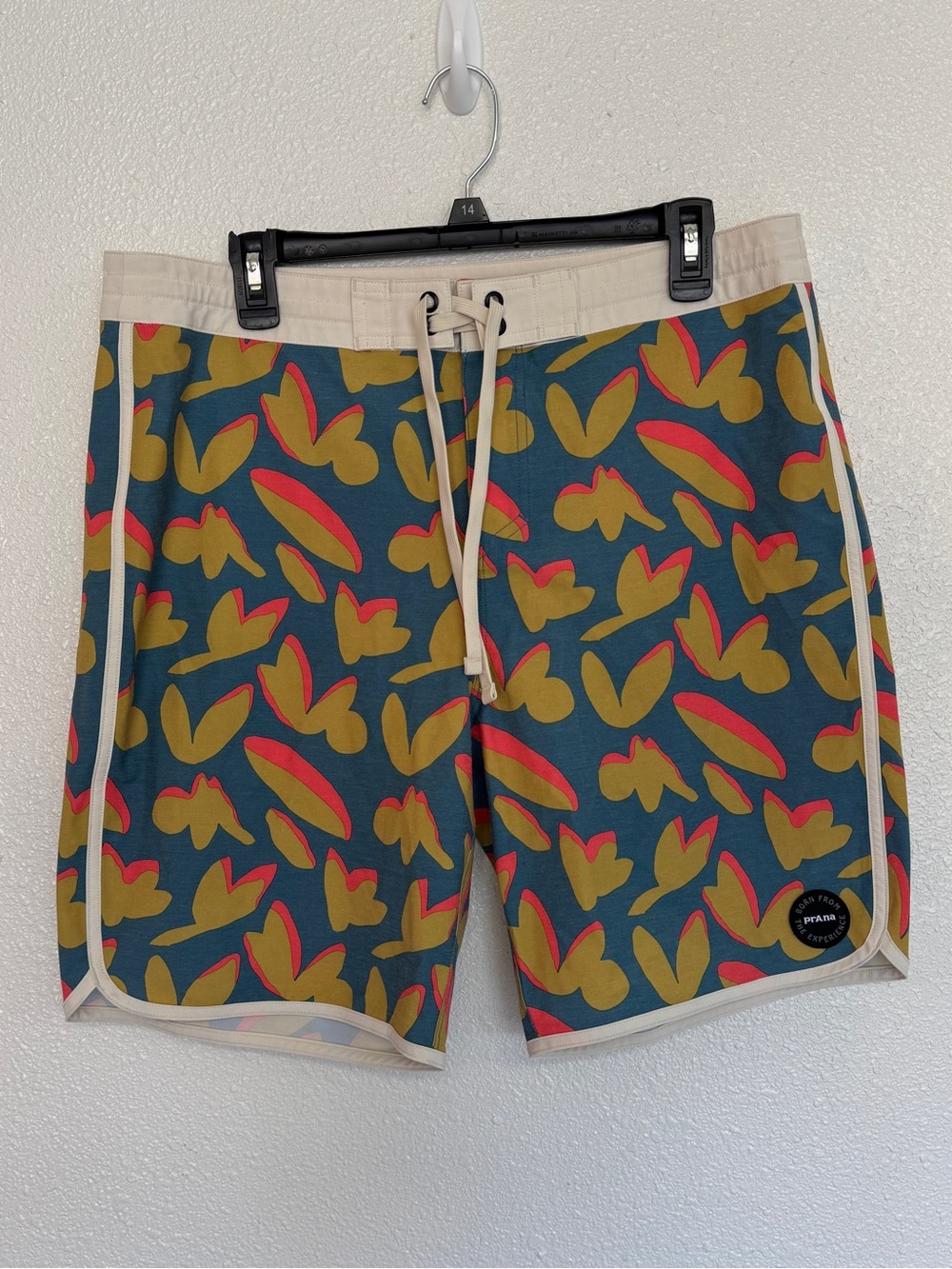 Prana Board Shorts Mens 33x8 Bio Mint Retro Bloom Surfing Beach Summer